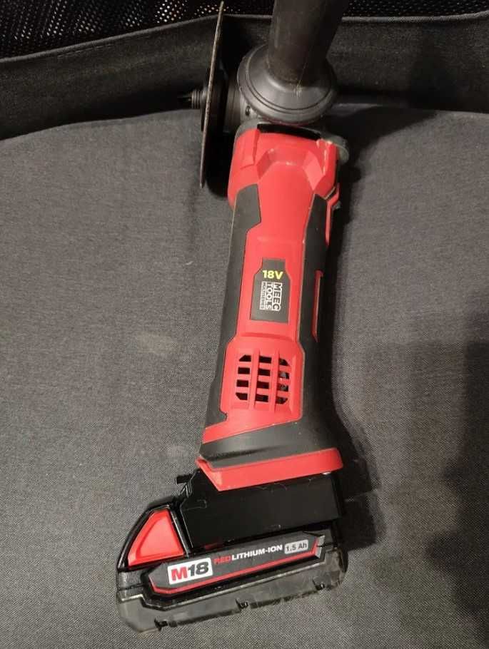 Adapter baterii Milwaukee M18 na narzędzia Meec Tools