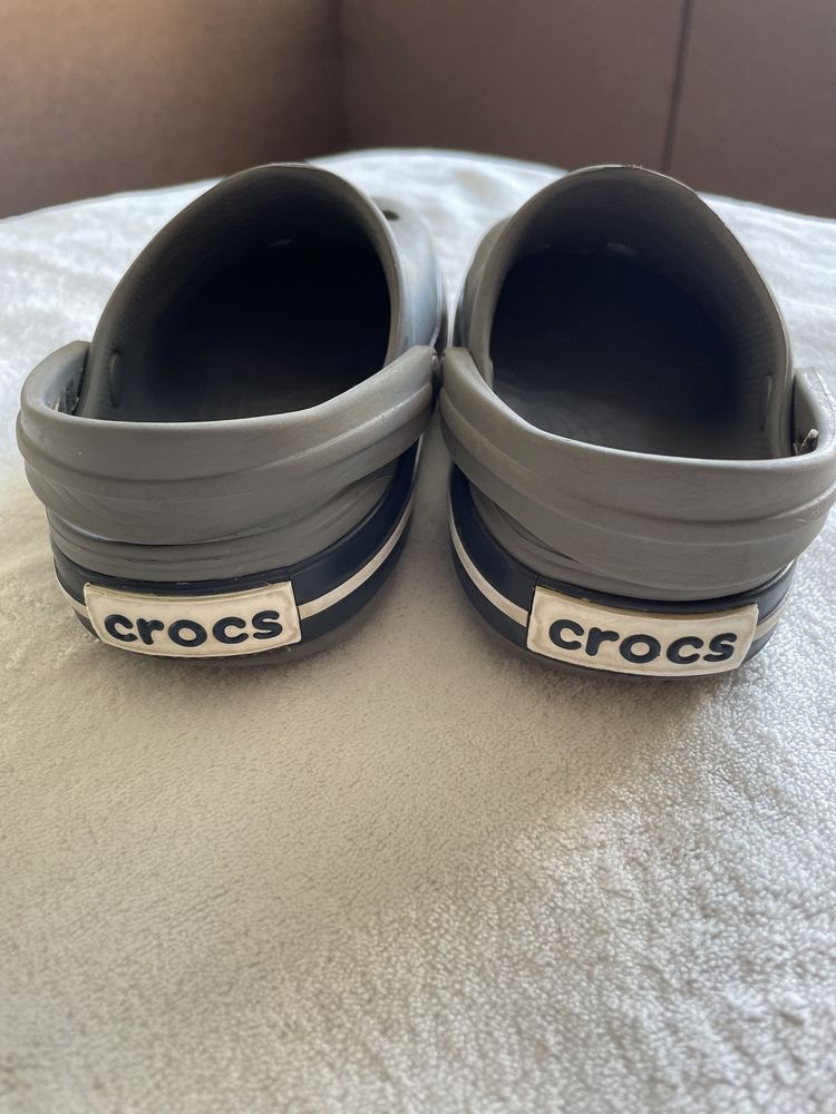 Crocs. C 10 крокси сірі