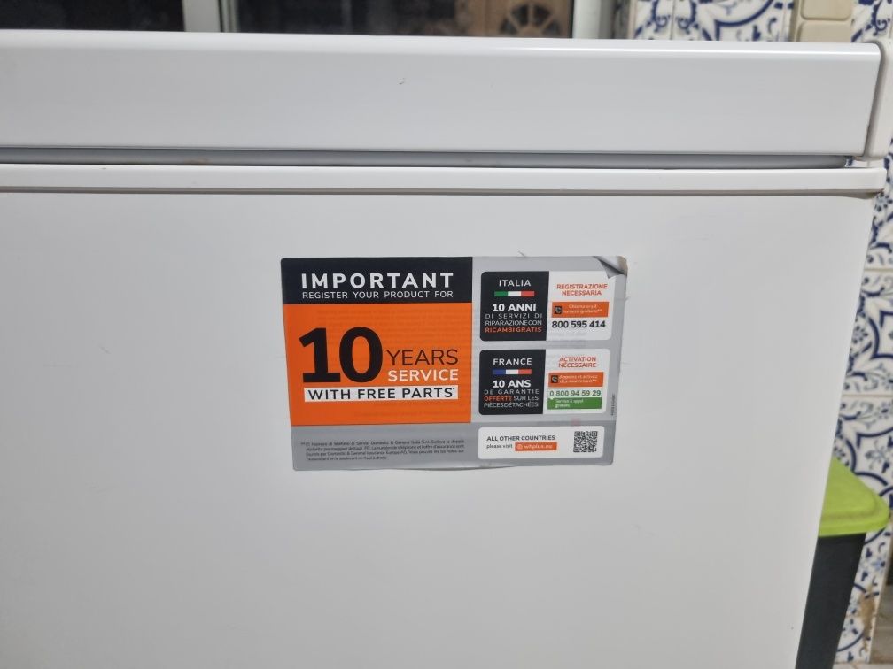 Arca congeladora INDESIT