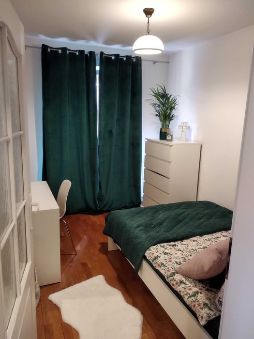 Pokój w mieszkaniu 2 pokojowym do wynajęcia ( Stabłowice ul. Główna )