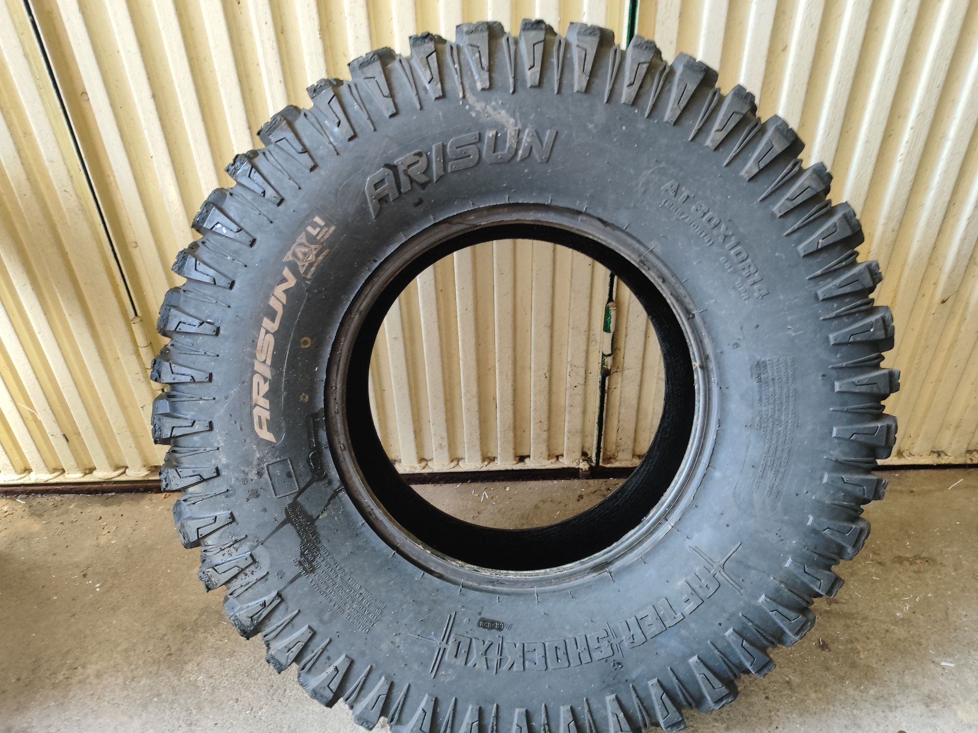 Pneus 30x10 r14 arisun