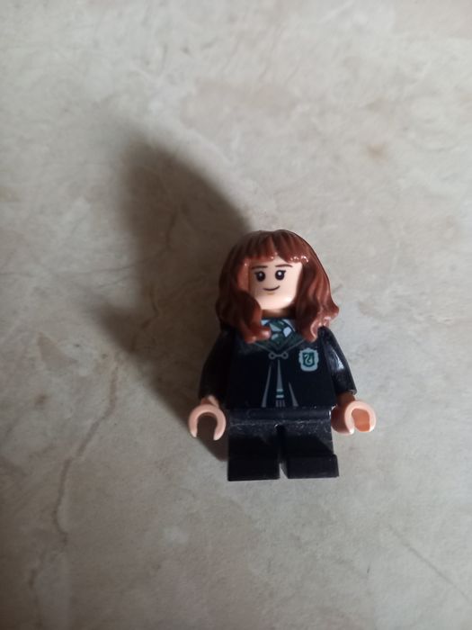Hermiona minfigurka LEGO Harry Potter