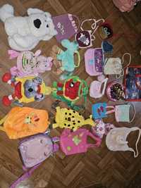 Сумки и детские рюкзаки в виде игрушек