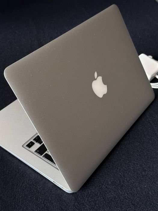 MacBook Air 13 Late 2010 dobry stan