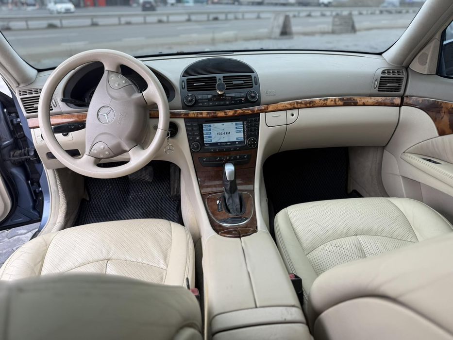 Мерседес бенс E211