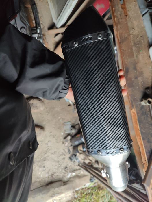 Прямоток Akrapovič