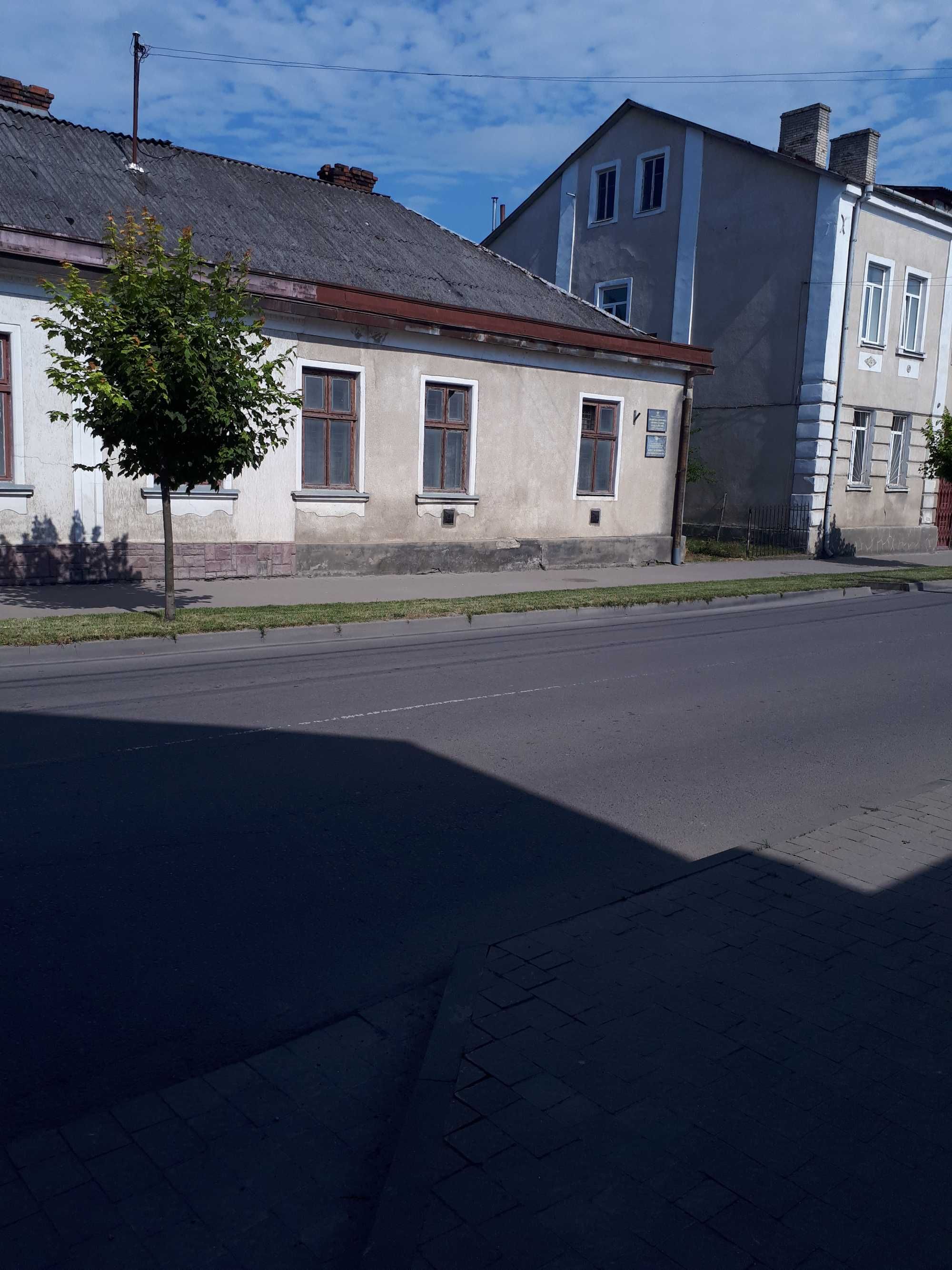 Фасад, 1 пов, окремий вхід, 77,9 м2, Броди, вулиця Залізнична, 34