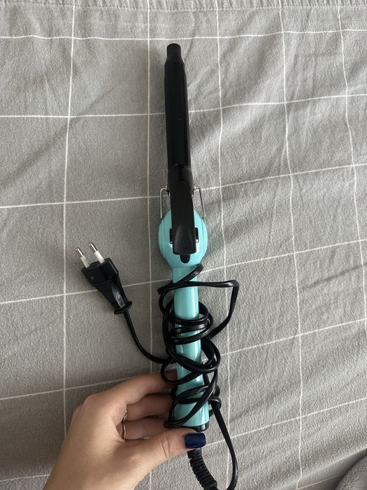 Плойка для накручування локонів