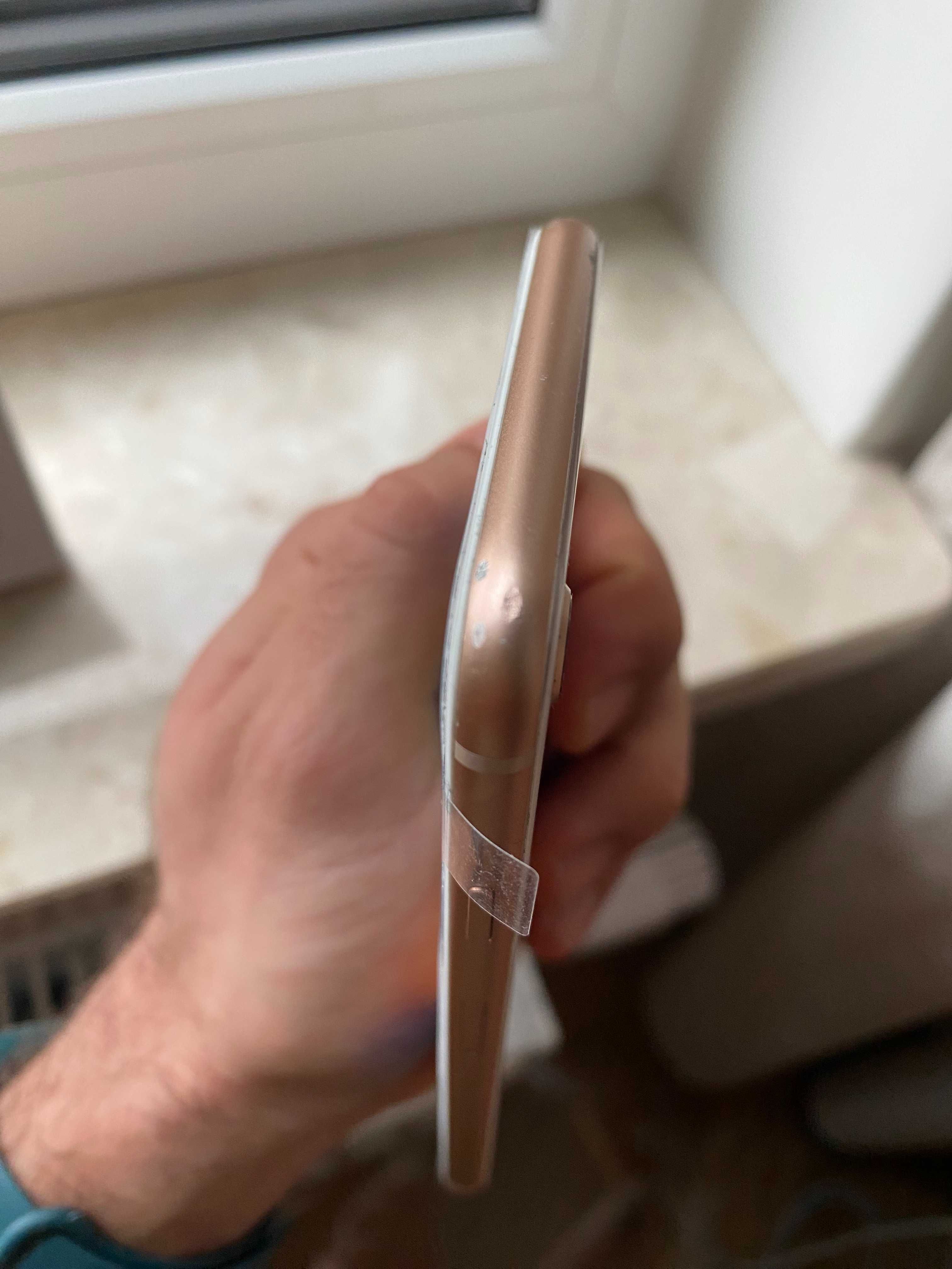 iPhone 8 rose gold refurbished 64 gb bateria 100% nowy ekran