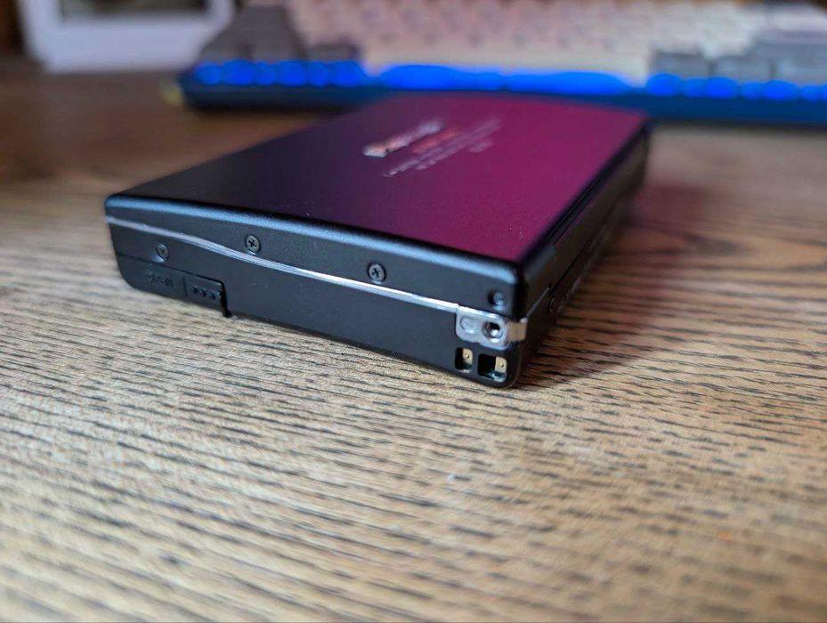 Рабочий Кассетный ретро плеер Panasonic RQ-S45