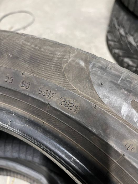 Комплект зимової гуми 235/55/19 Pirelli