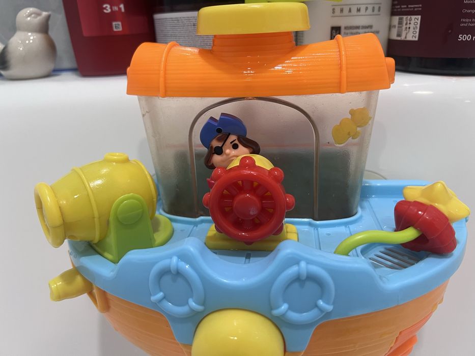 Продам караблик для ванны