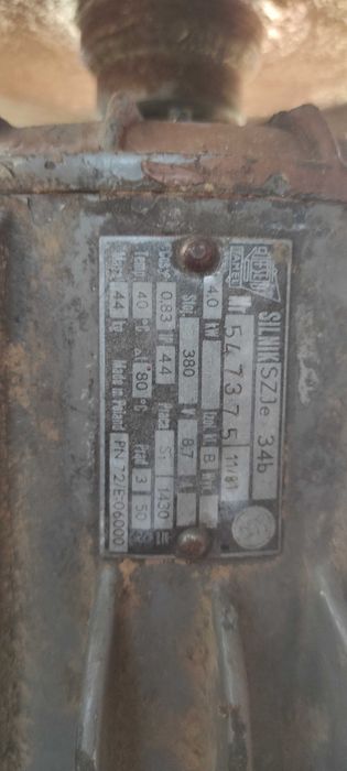 Frezarka dolnowrzecionowa