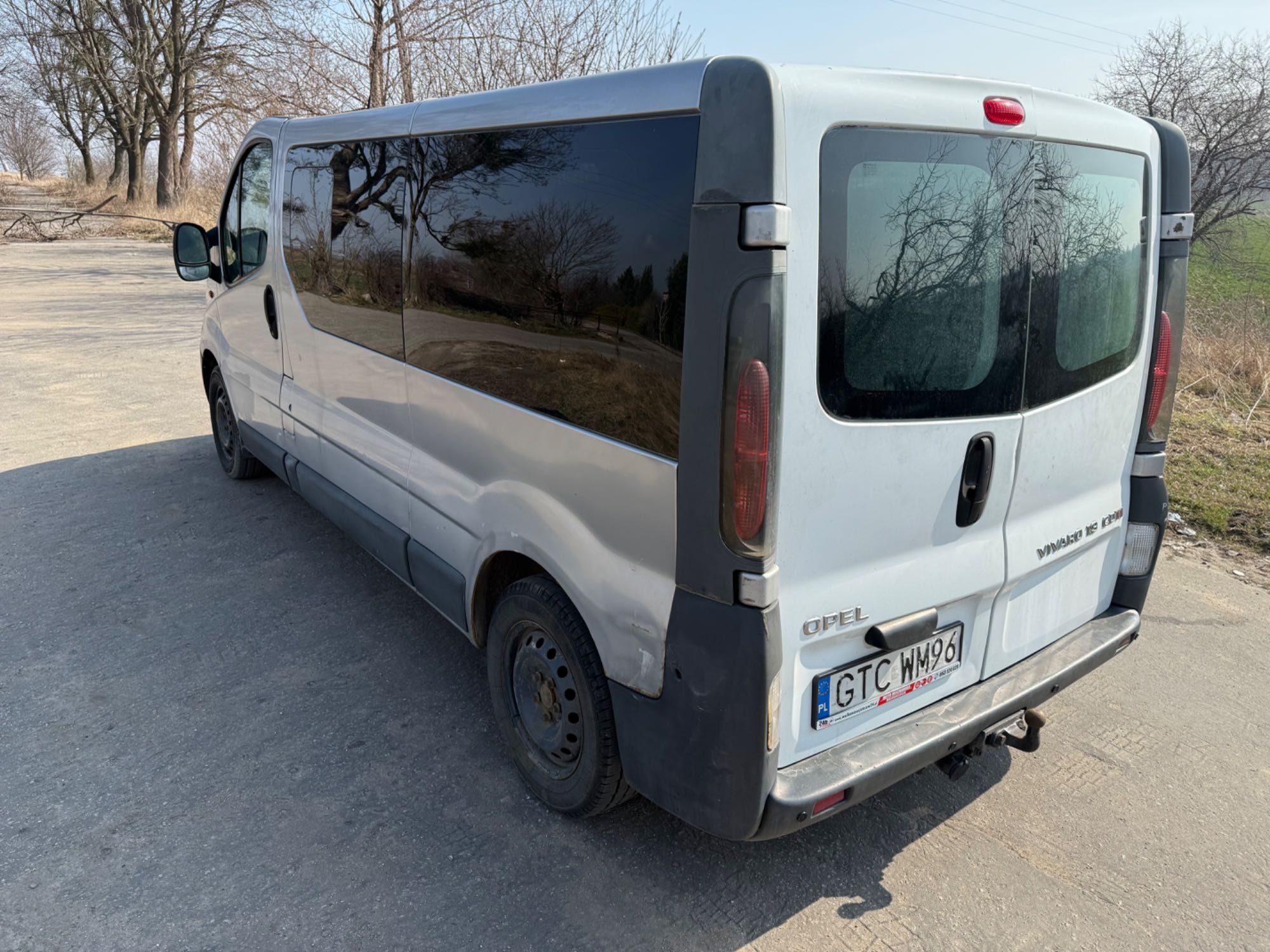 Opel Vivaro 1.9 disel 2004, 9 osobowy