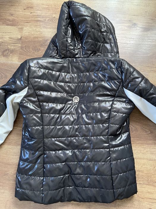 Продам куртку Sportalm