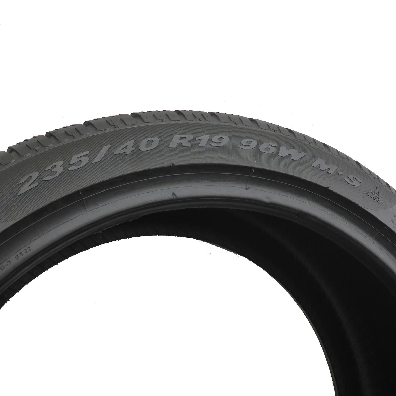 235/40/19 PIRELLI 235/40R19 96W XL Winter 270 Serie II Zima 5.2-6.2mm