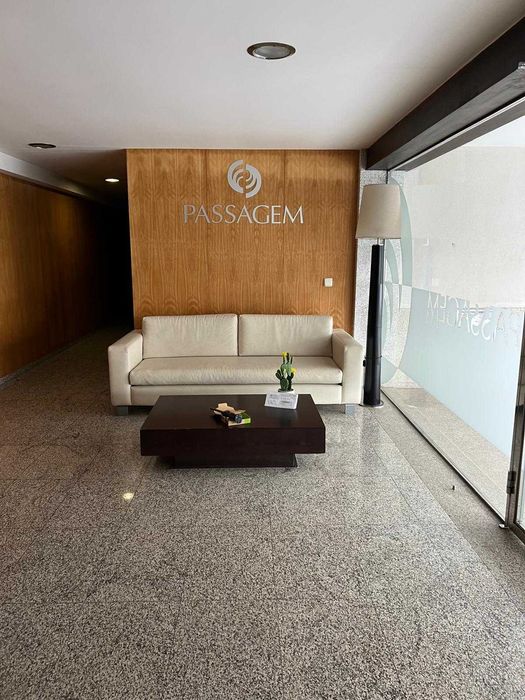 Apartamento T2 com lugar de garagem.