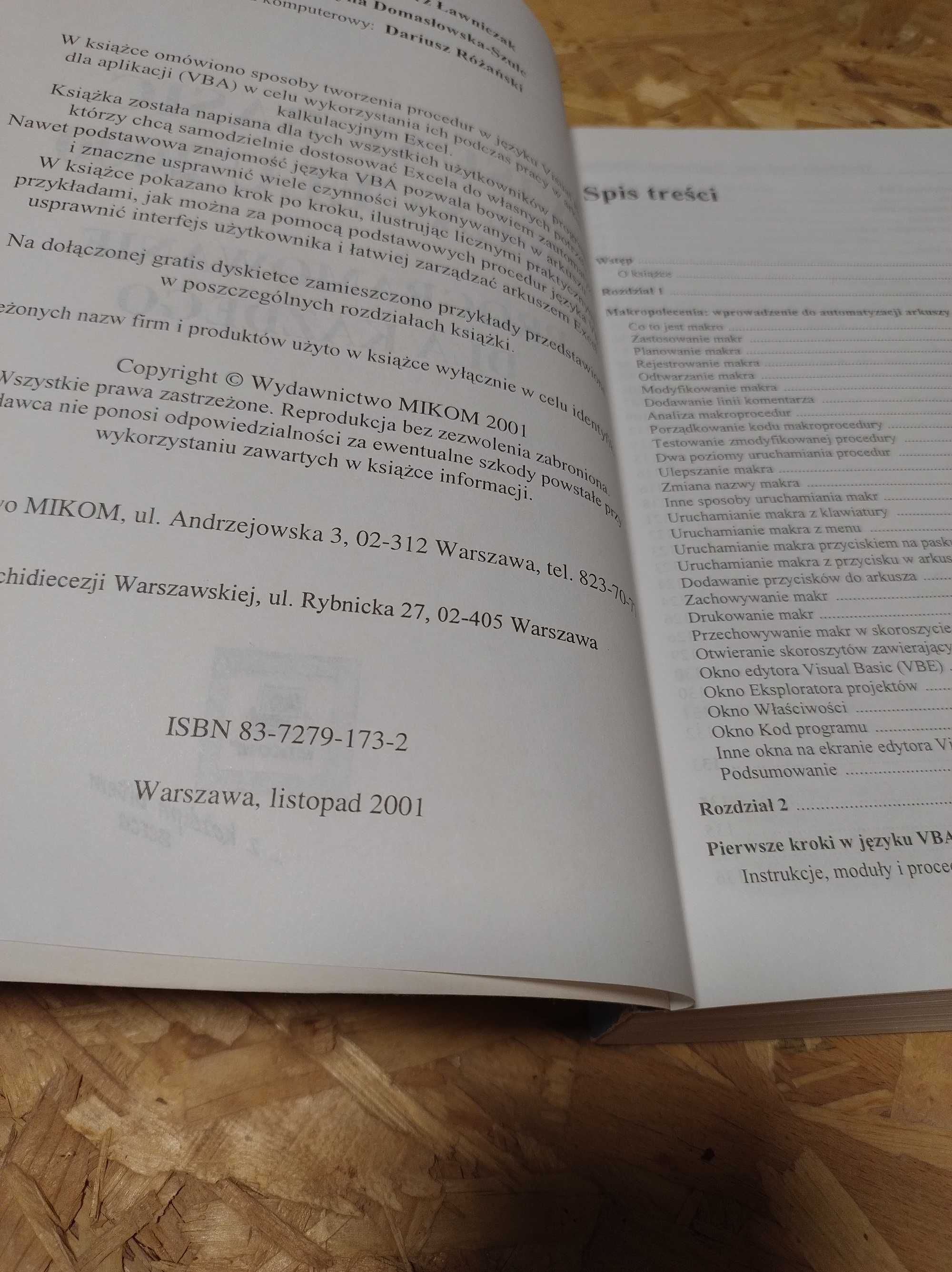 Julitta Korol - "Visual Basic w Excelu 2000"
