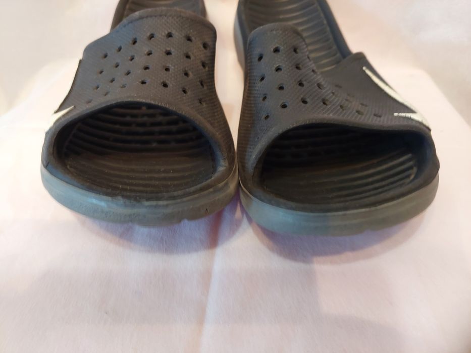 Klapki na basen rozmiar 35