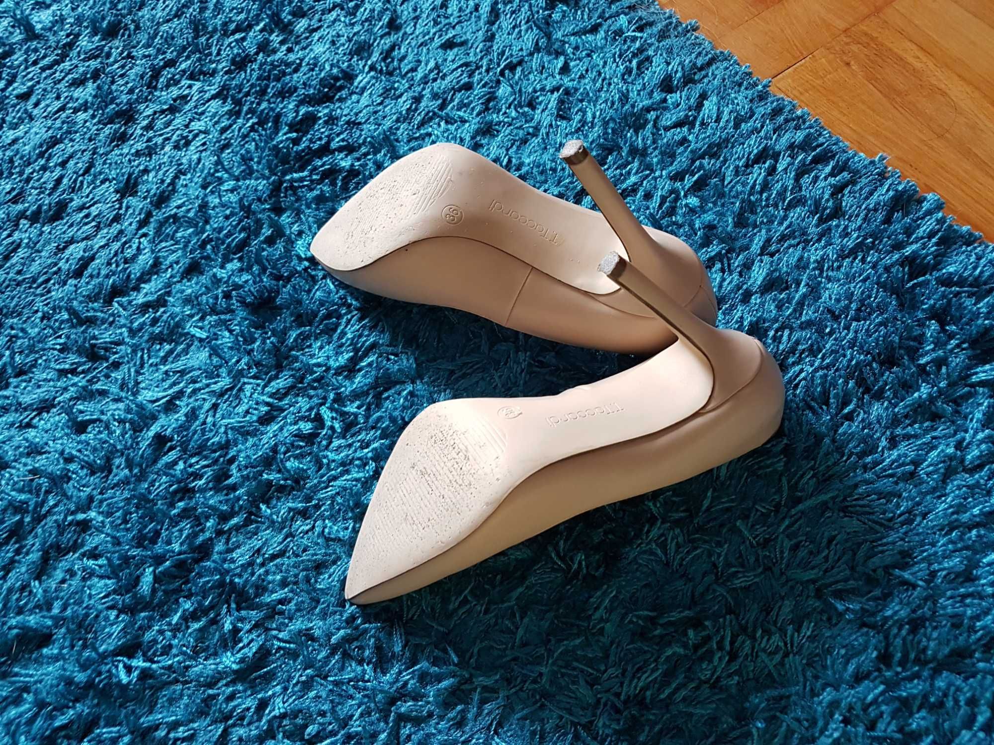 Buty damskie 36 ecru