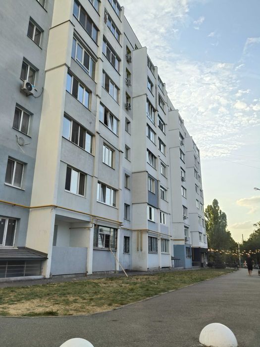 21500$! ЖК Ньютона, ул Ньютона, 106, Продам 1 ком квартиру пл 41м2! A