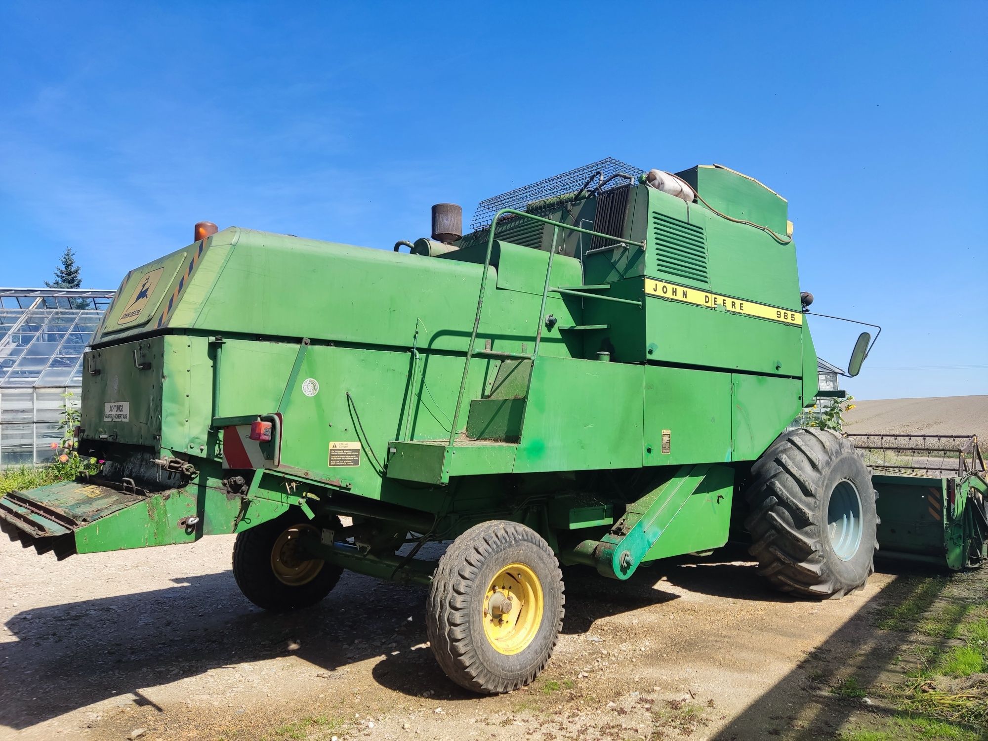 Kombajn JOHN DEERE 985 + 2 Hedery + TRANSPORT