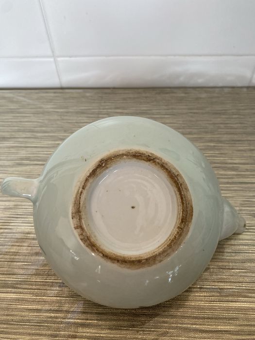 Bule de porcelana chinesa antigo