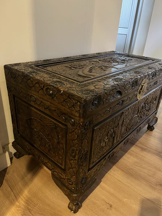 Arca estilo oriental