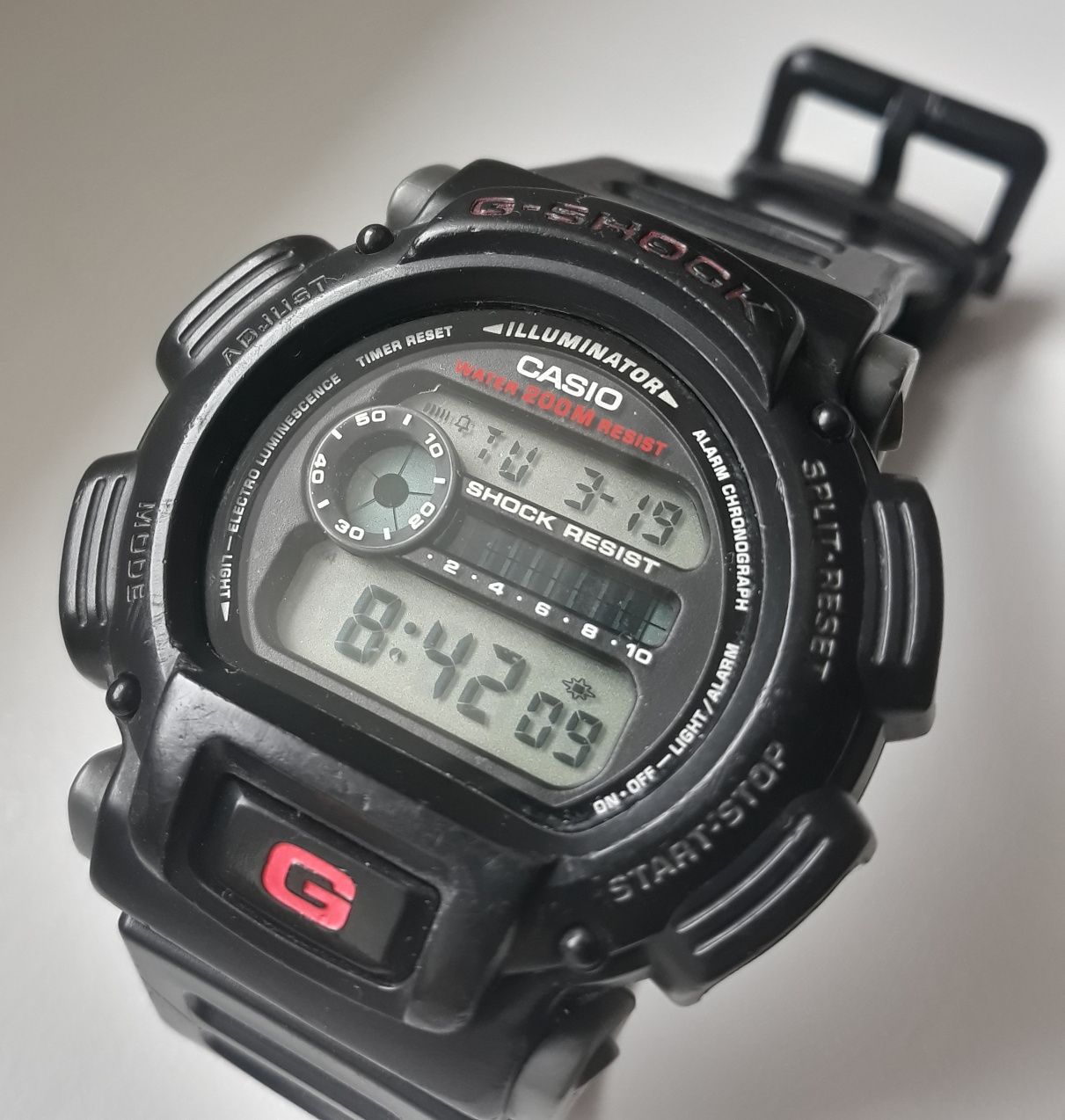 Zegarek Casio G-Shock DW-9000-1AV