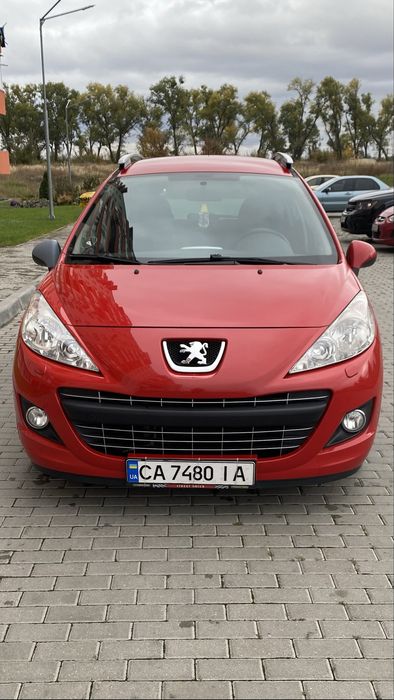Peugeot 207 SW 2013 рік