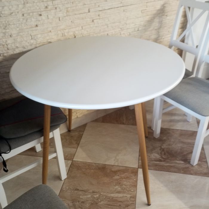 Stół biały mało używany