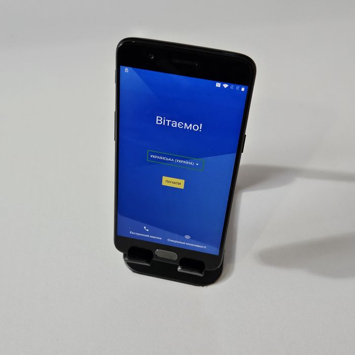 Телефон OnePlus 5 A5000