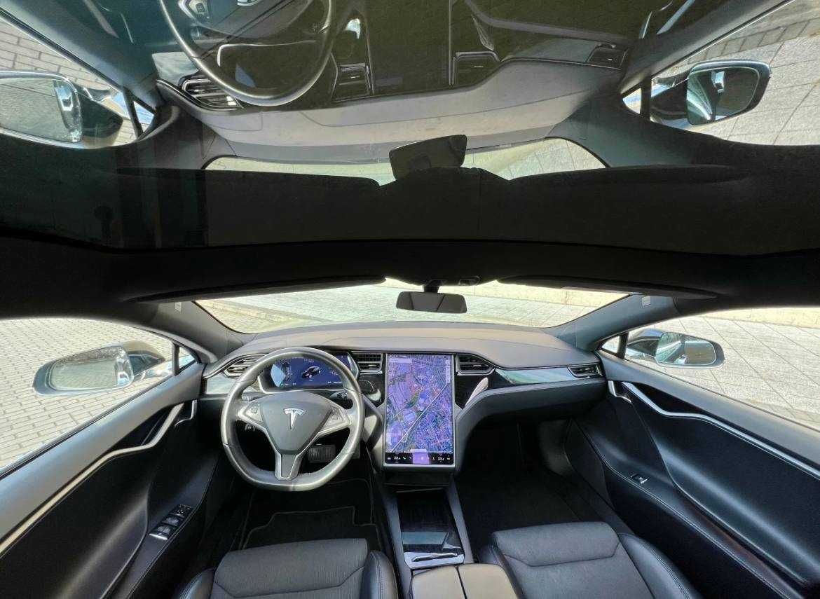 У продажі Tesla Model S 2018