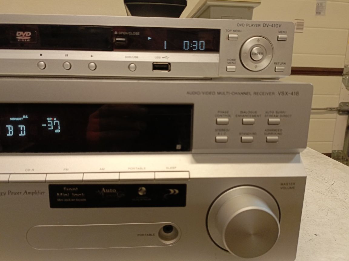 Zestaw Amplituner+DVD PIONEER, piloty
