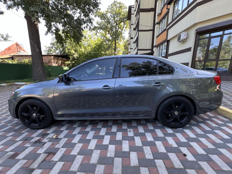 Продам Volkswagen jetta 6 2014