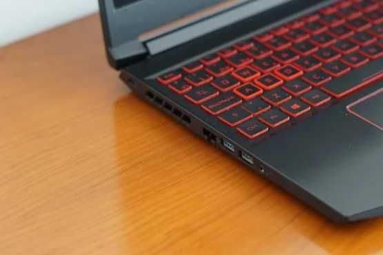 Acer Nitro AN515-55 i7-10750H 16gb ram e 512gb ssd