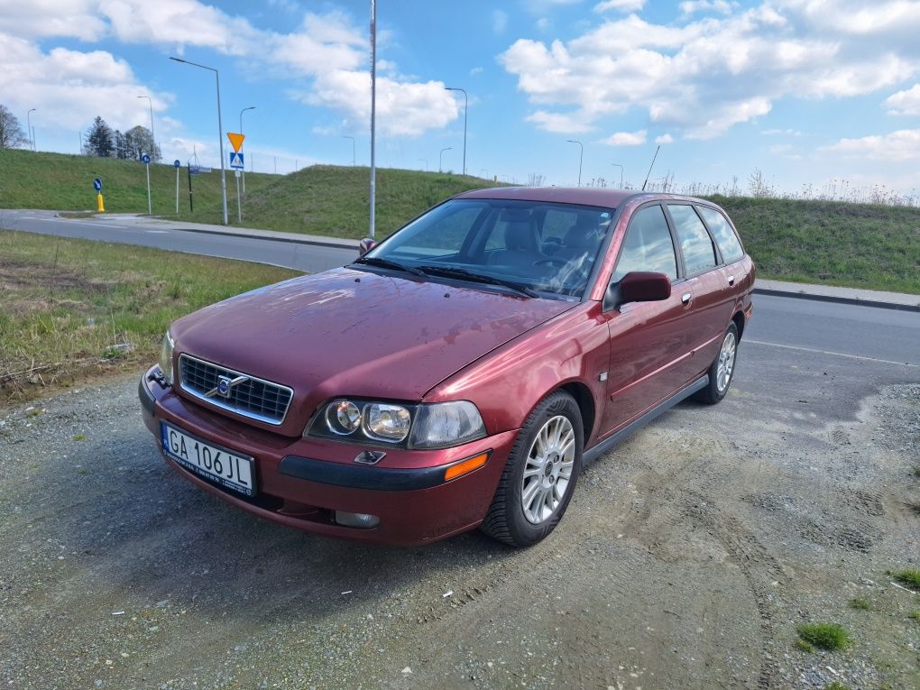 Volvo v40 1.9d 115km