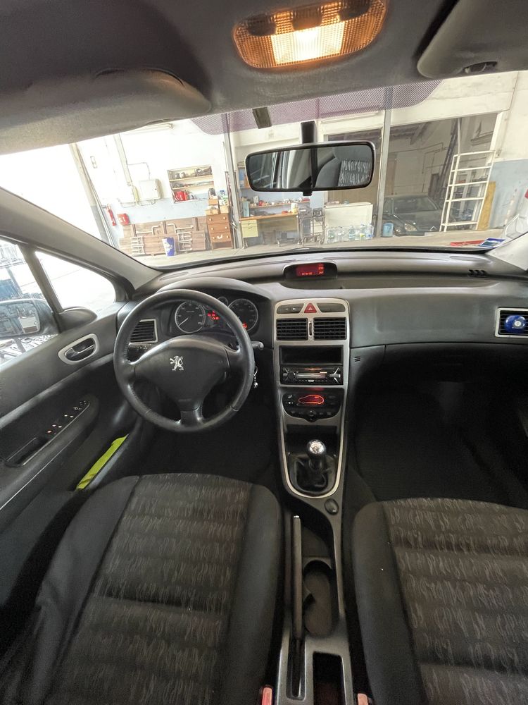 Peugeot 307 – Mecânica Impecável – 1700€