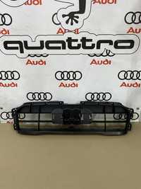 Замикаюча панель пластина решітки Audi A4 B8 Allroad 12-16 8K0807233H