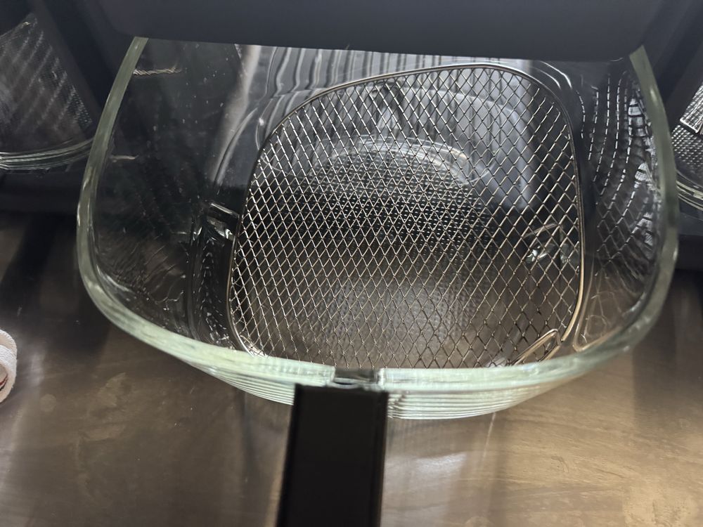 Duas airfryer novas