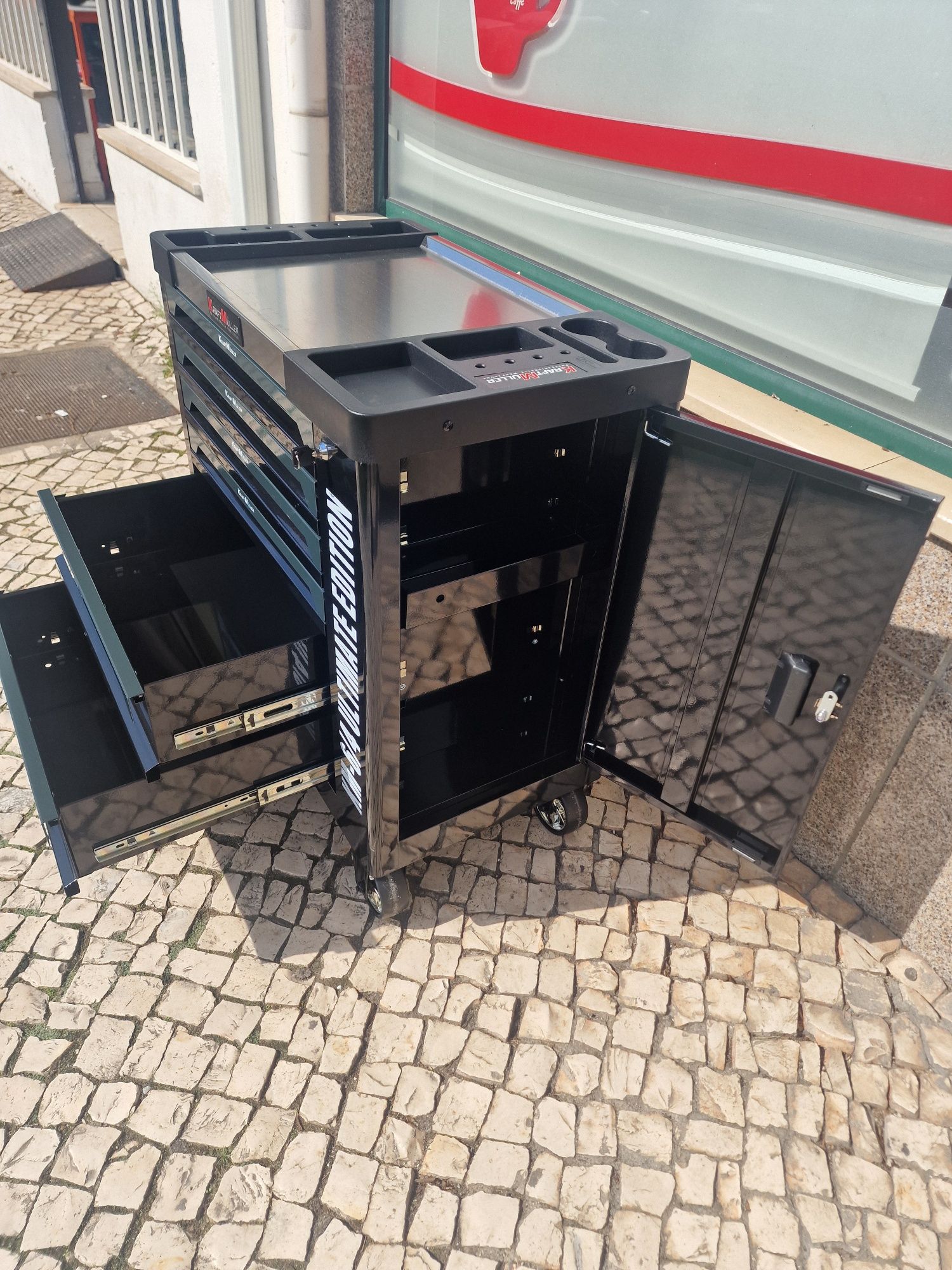 Carrinho de ferramenta de 6 gavetas 4 completas novo