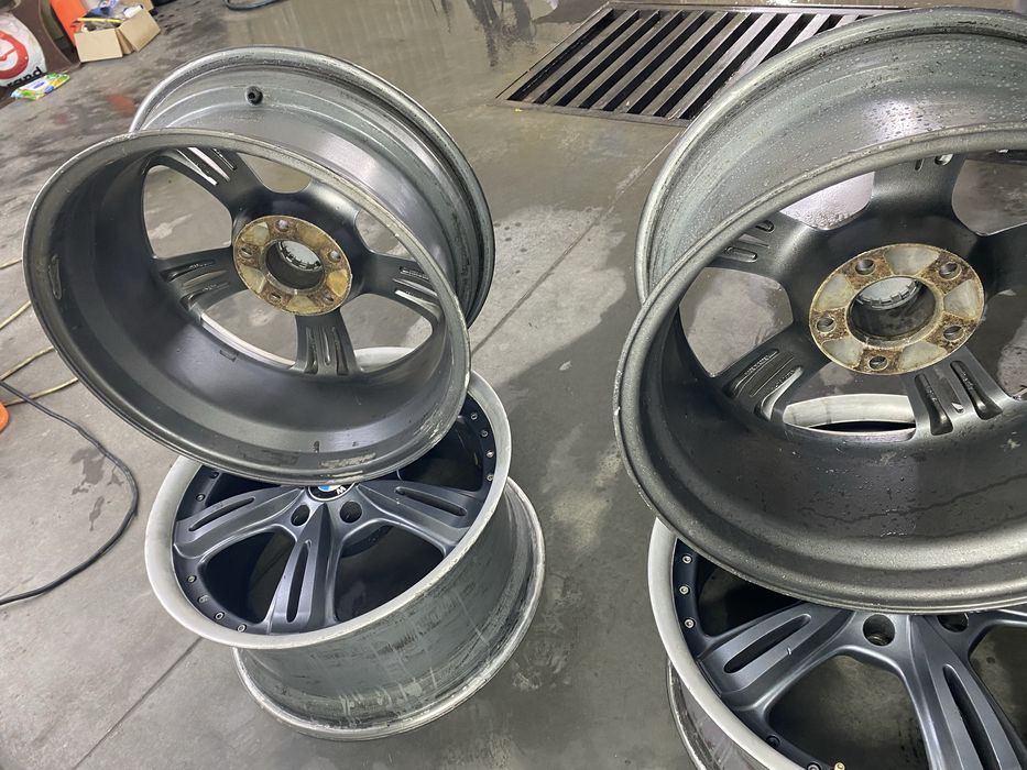 Диски BMW 5* 120 R 18 Разноширокие.