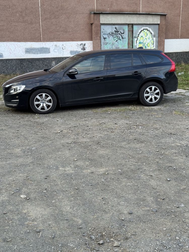 Продаю Volvo V60
