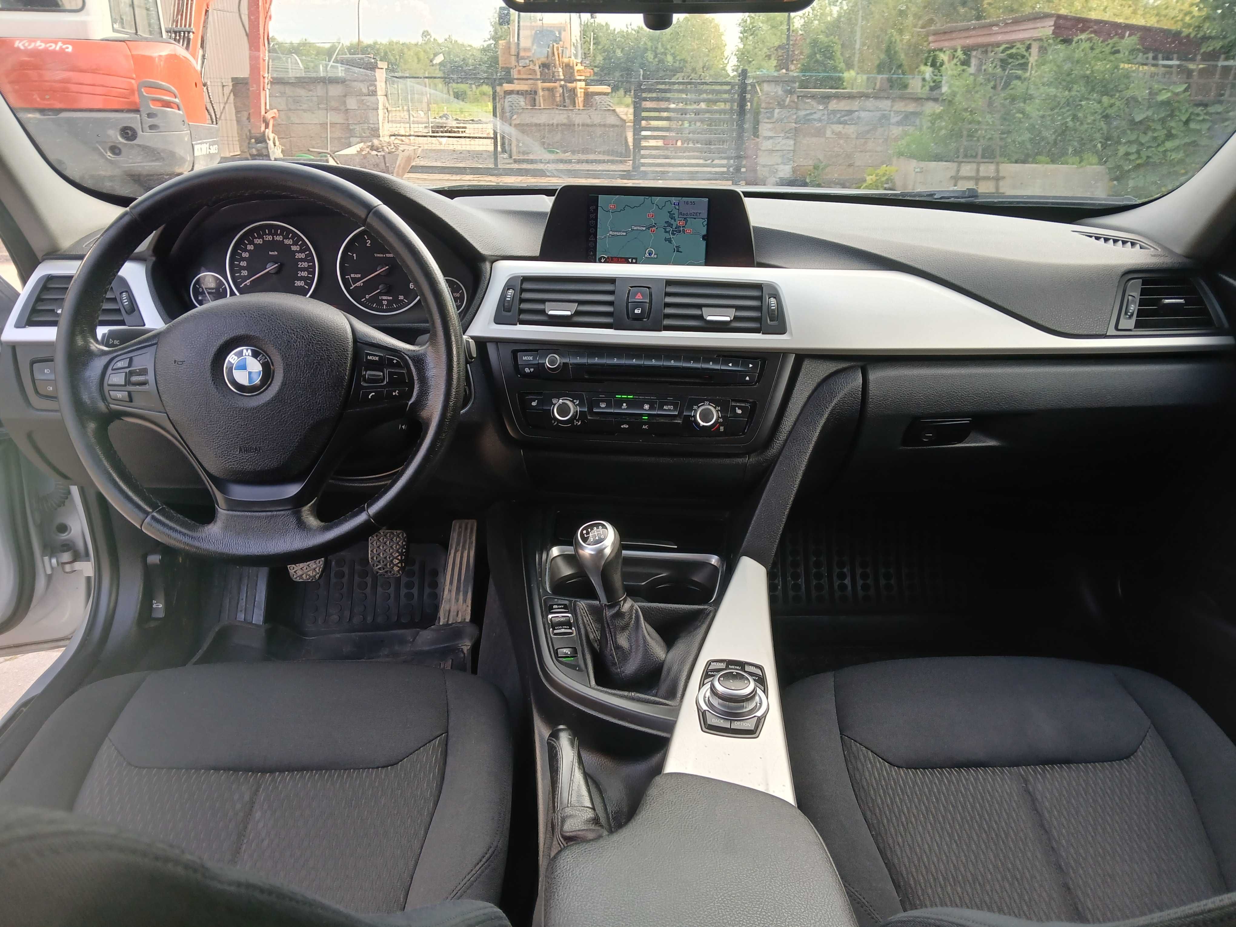 Bmw f31 kombi. 2.0 manual stan 5+