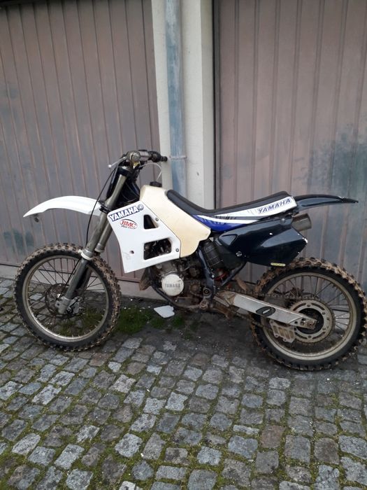 Yamaha 125 2t  top
