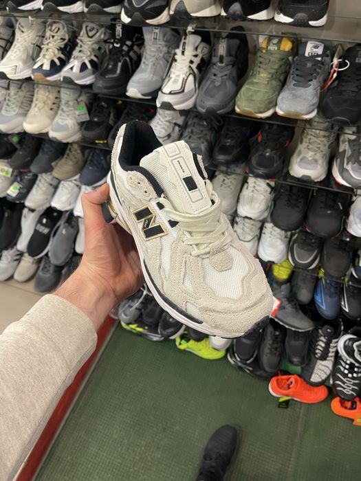 Кросівки New balance 1906