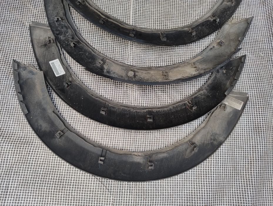 Mini R55 R56 listwy na błotniki komplet 06-10 wysyłka 4 szt