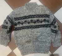 Sweter w stylu góralskim męski
