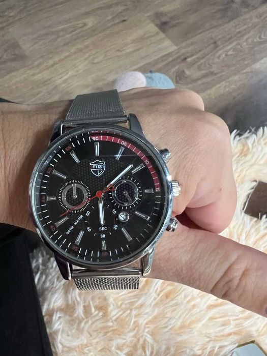 Nowy męski stalowy zegarek na rękę