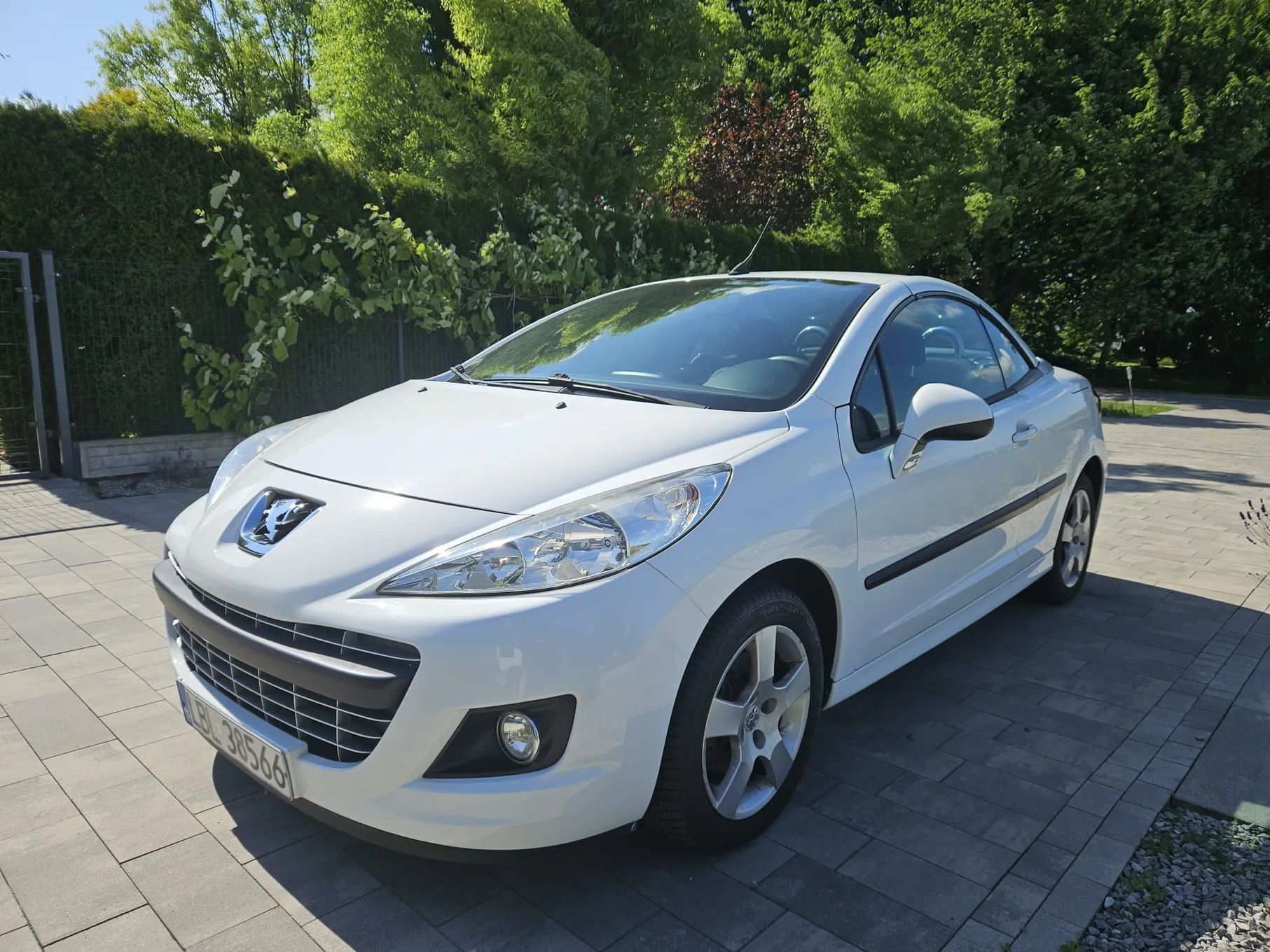 Peugeot 207 Peugeot 207CC cabrio, super stan